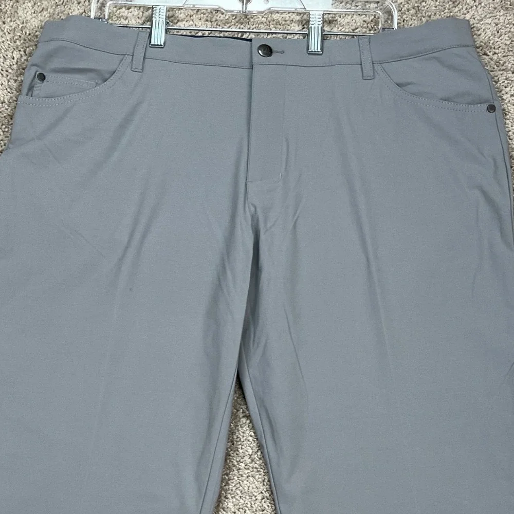 Adidas Go-To 5 Pocket Pant Men 38x30 Gray Tapered Fit Performance Flat Front NEW